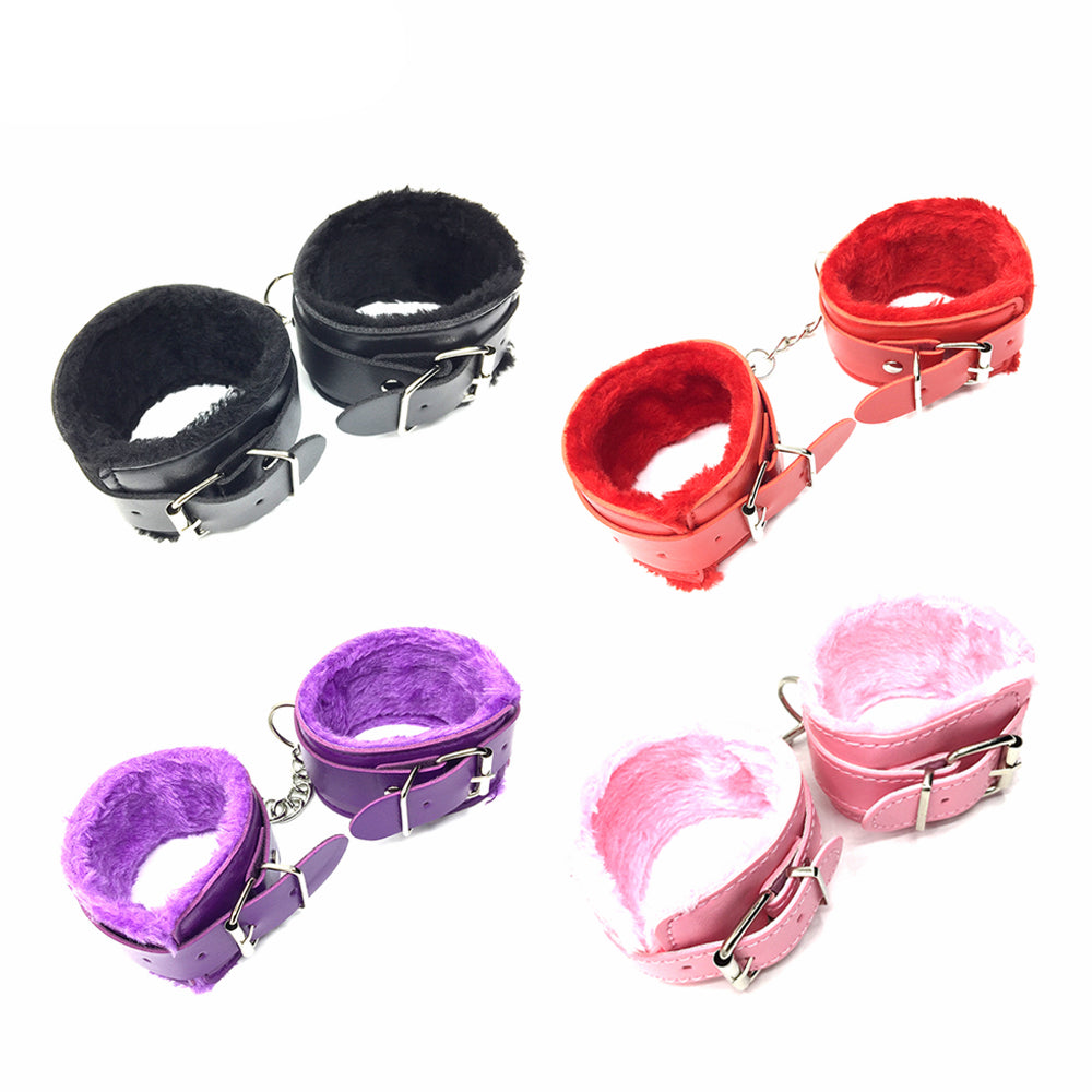 Soft PU Leather Restraints Bondage Ankle Cuffs Bondage Slave Sex Toy Handcuffs (1 Pair)